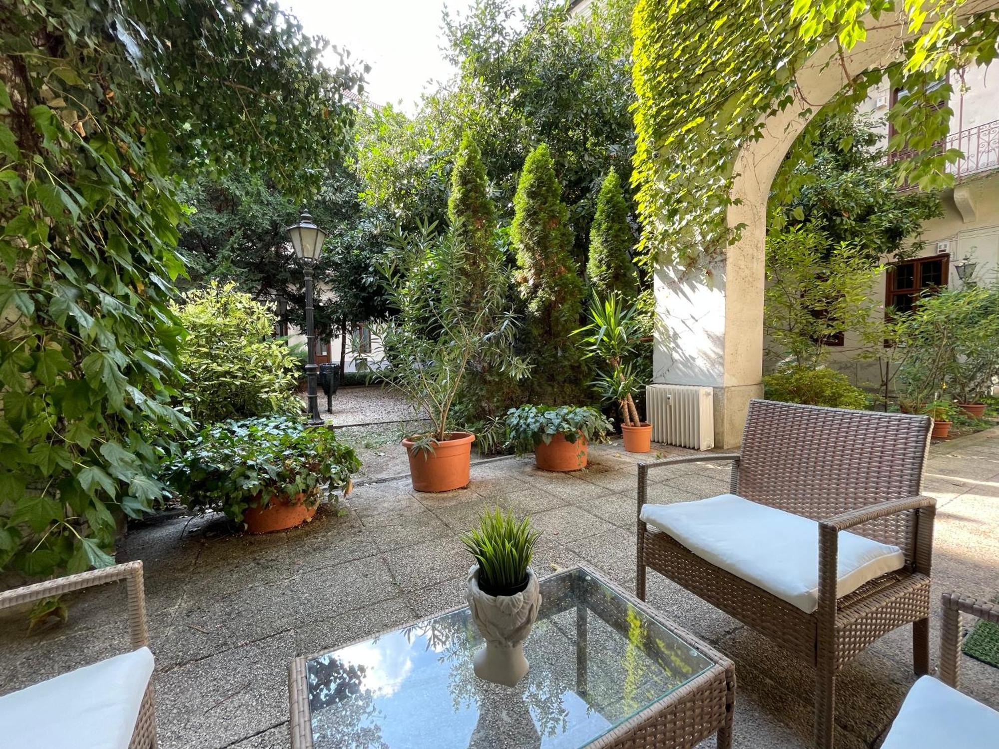 Palms Apartments Budapeşte Dış mekan fotoğraf